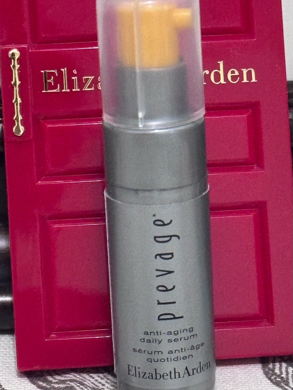 4) Elizabeth Arden Bundle - Picture 7 of 8